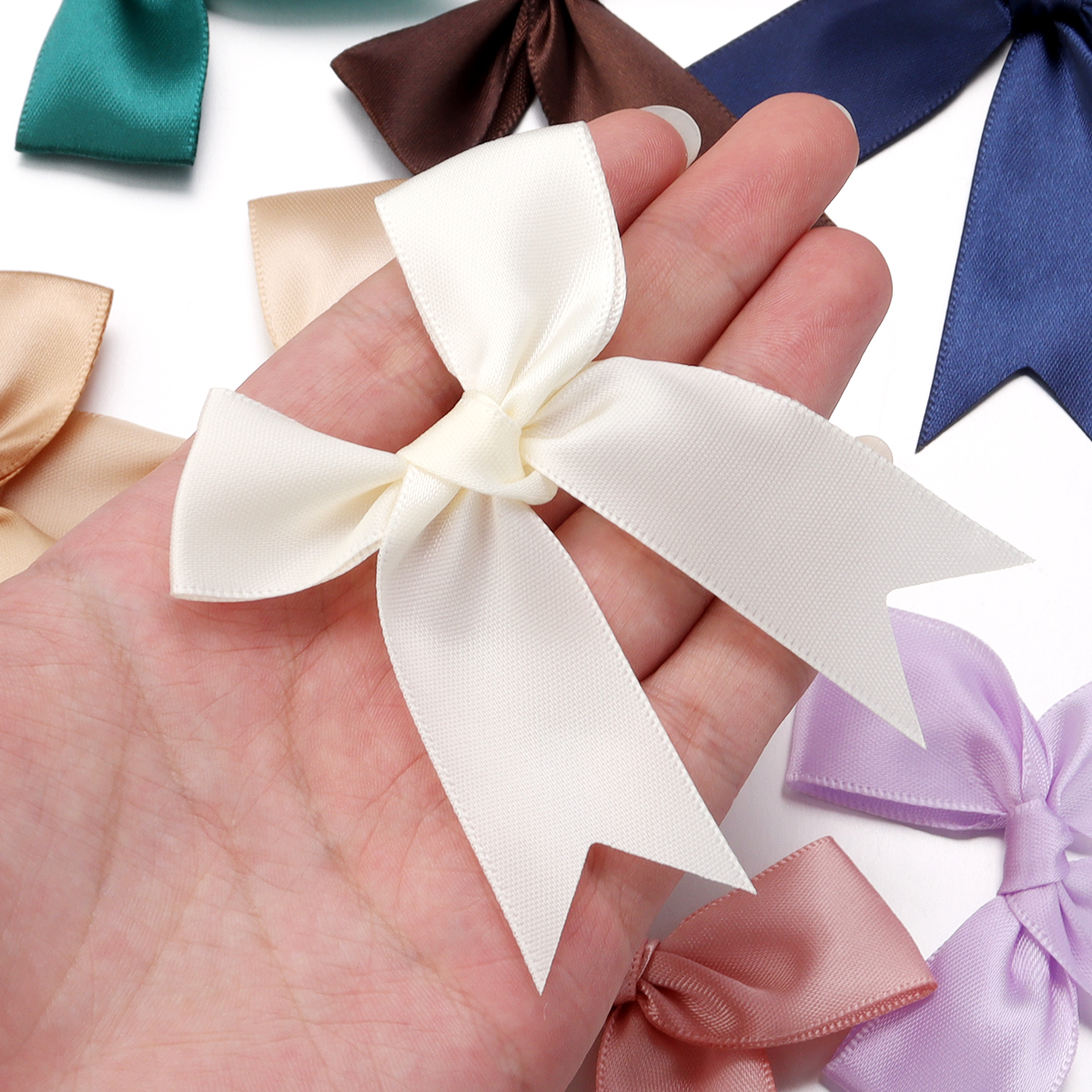 20pcs/lot 8.5x8.5cm Colourful  - Art Craft Accessories 评论和价格