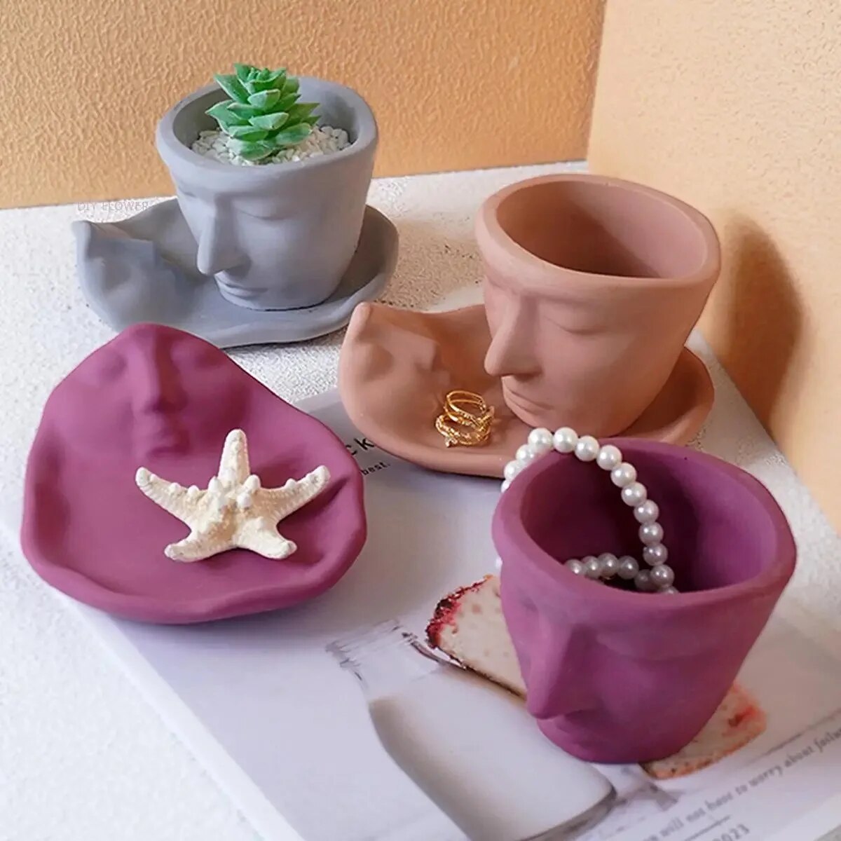 Abstract Face Jar Tray Silicon - Art Craft Cup 评论和价格